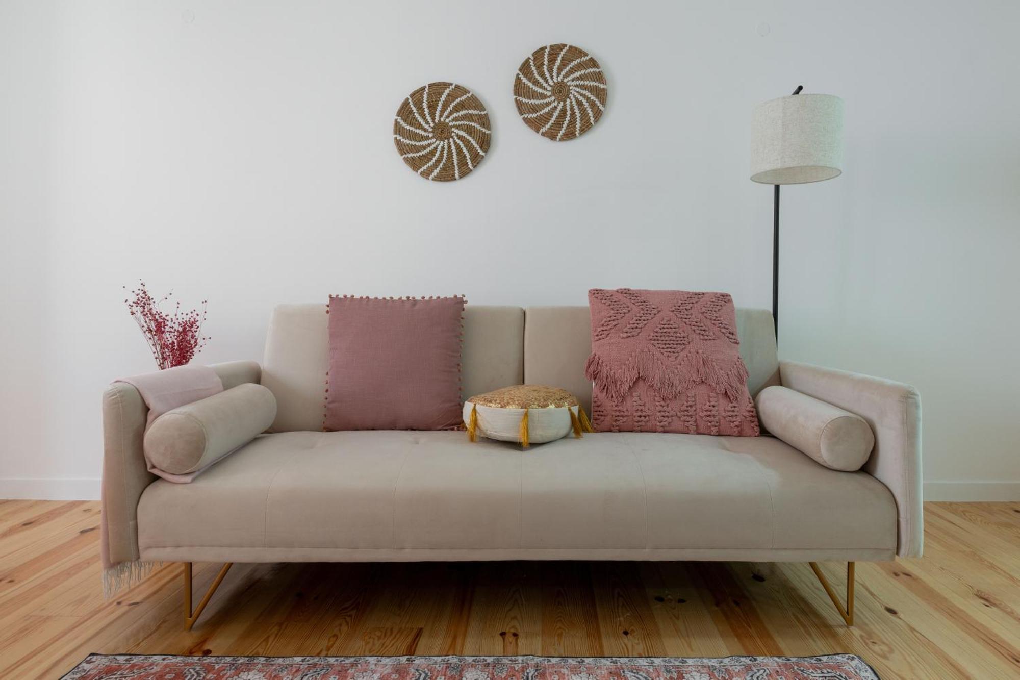 Cozy Bohemian Flat- Berry Apartment *