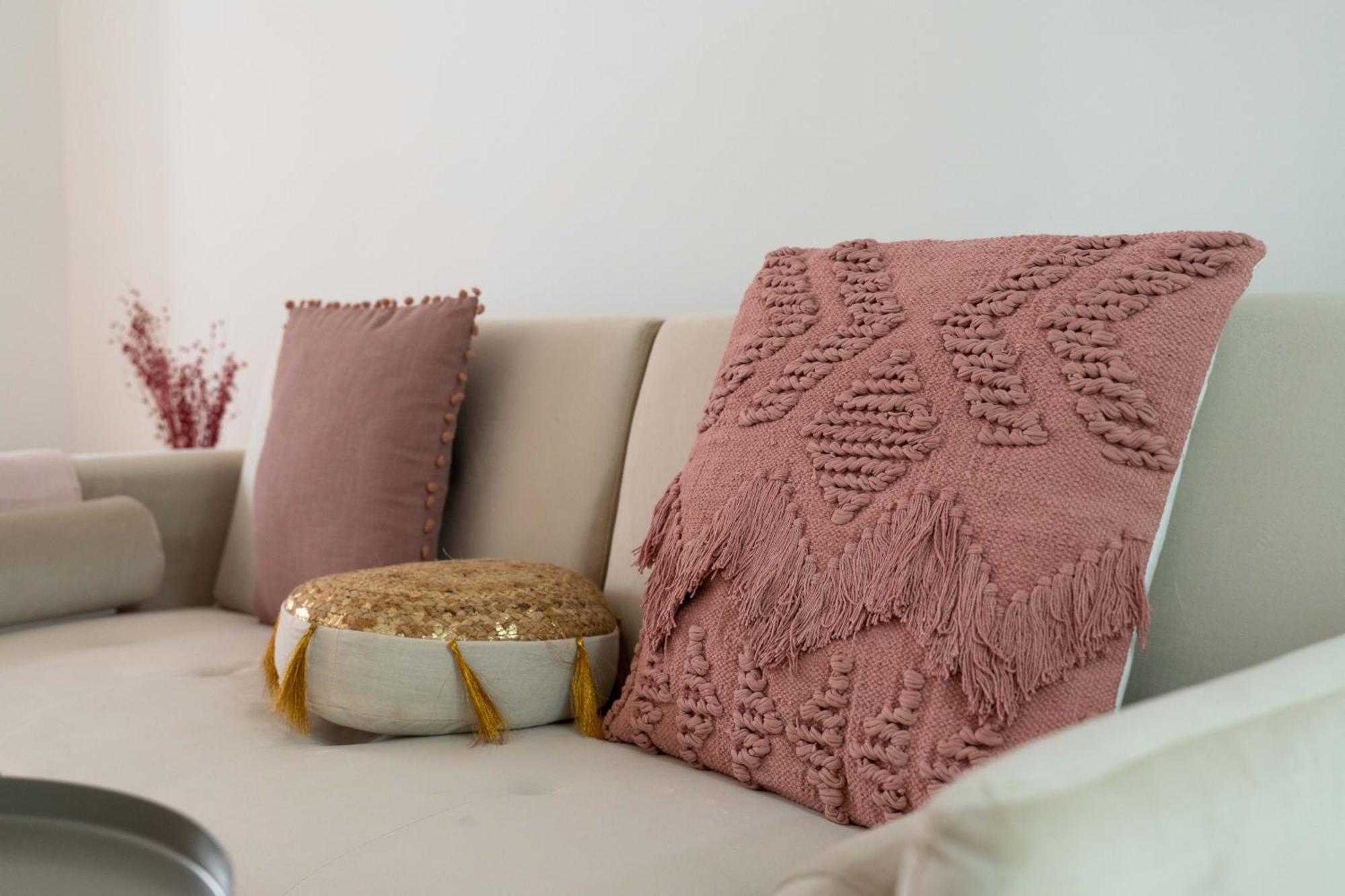 Cozy Bohemian Flat- Berry Lisbon