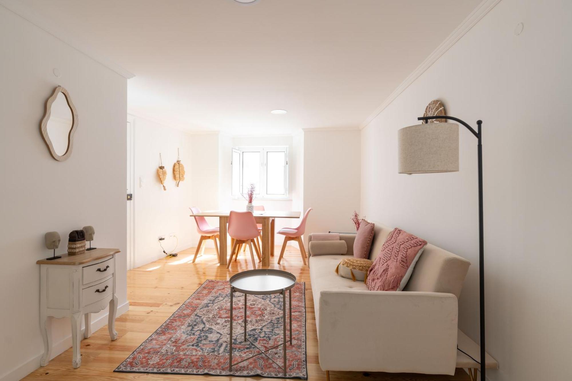 Apartment Cozy Bohemian Flat- Berry Lisbon